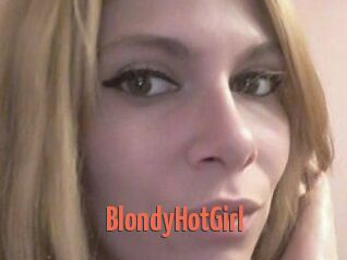 BlondyHotGirl
