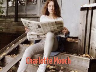 Charlotte_Mooch