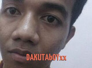 DAKUTAbOYxx