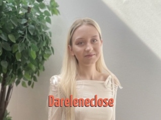 Dareleneclose