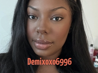 Demixoxo6996