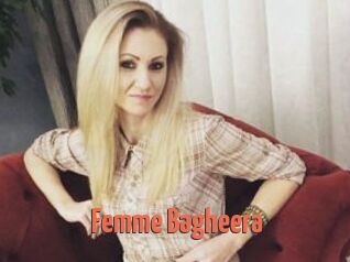 Femme_Bagheera