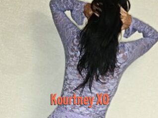 Kourtney_XO