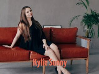 Kylie_Sunny