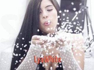LyaWhite