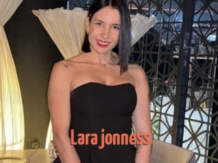 Lara_jonness
