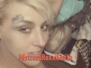 MistressRoxxiSmith