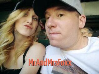 MrAndMrs_Foxx