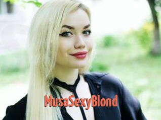 MusaSexyBlond