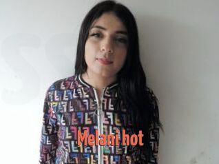 Melani_hot