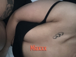 Miaxxx