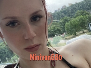 Minivan680