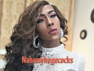 Nahomyhugecocks