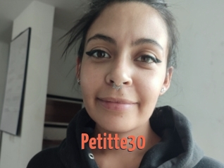 Petitte30
