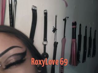 RoxyLove_69