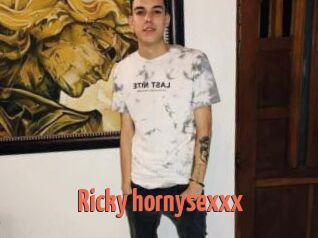 Ricky_hornysexxx