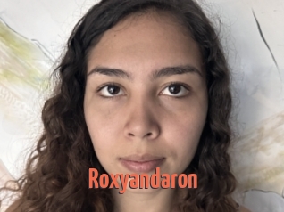 Roxyandaron
