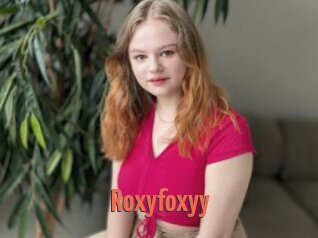 Roxyfoxyy