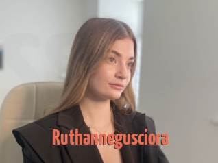 Ruthannegusciora