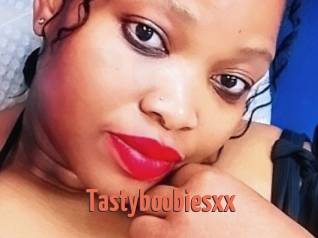 Tastyboobiesxx