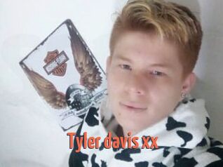 Tyler_davis_xx